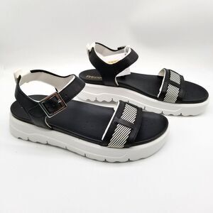 Geox Women Xand Flat Sandals Sz US 8 Black Gray  Leather Platform Ankle Strap‎